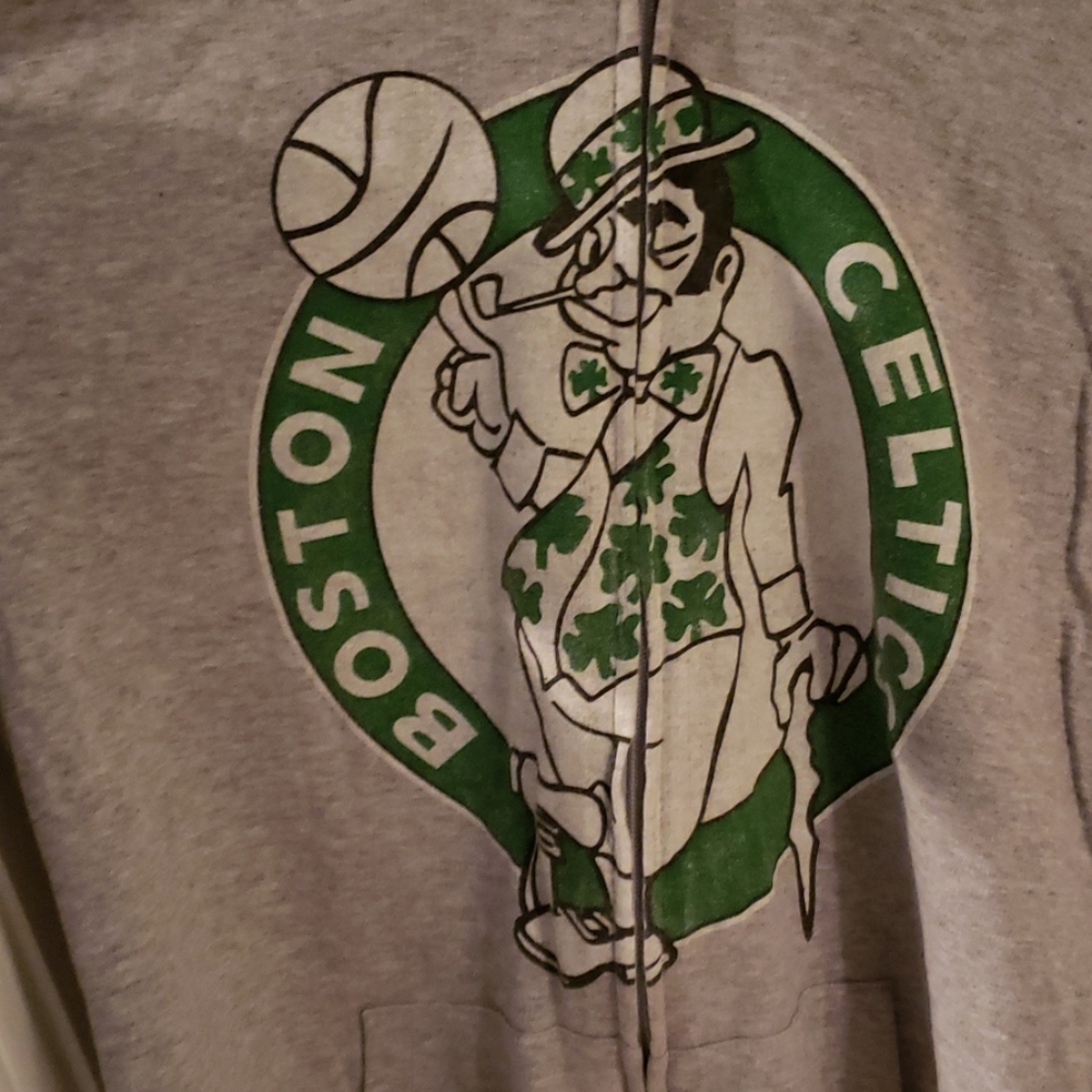 Celtics sweatshirt